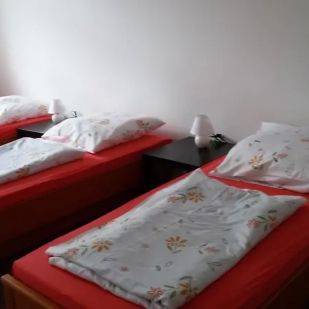 Easy-Bedsit Apartment 3 Düsseldorf